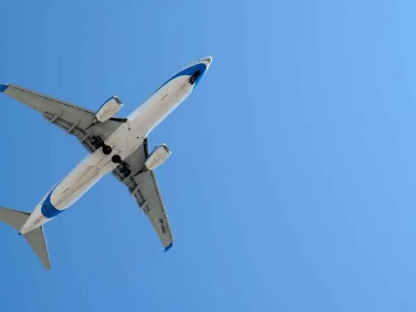 Por la suba del petr&oacute;leo, los pasajes internacionales aumentaron m&aacute;s de 15% desde que comenz&oacute; la guerra