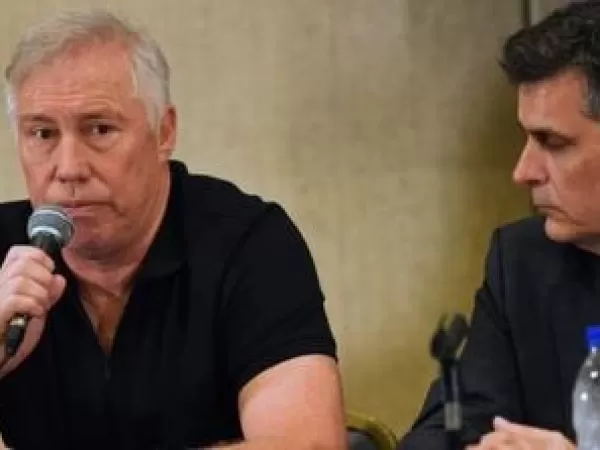 Renunci&oacute; el director deportivo de Newell&rsquo;s y el DT expres&oacute; su &ldquo;verg&uuml;enza&rdquo; tras la goleada de Lan&uacute;s