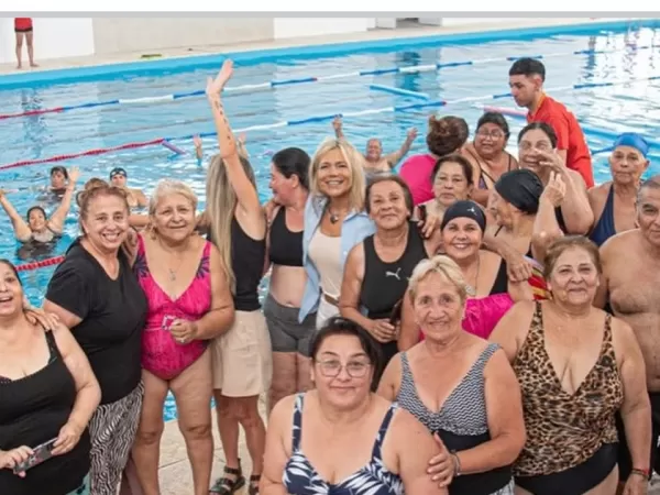 Nuevo polideportivo con natatorio cubierto y climatizado