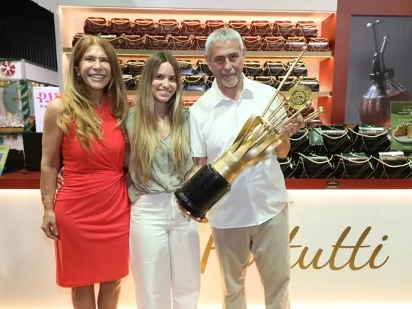 Una multitud disfrutó la “Copa Argentina del Pan Dulce”