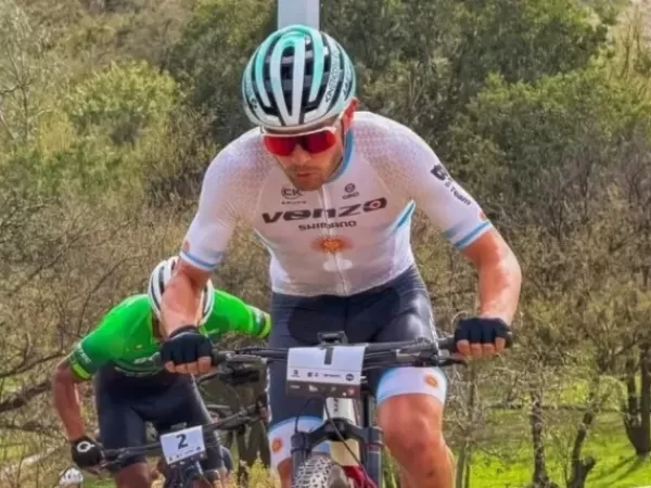 Fernando Contreras gan&oacute; la final de Mountain Bike