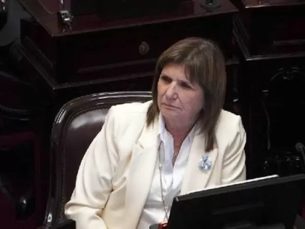 Patricia Bullrich expres&oacute; su preocupaci&oacute;n por la "velocidad" de la recuperaci&oacute;n econ&oacute;mica y complic&oacute; a Milei