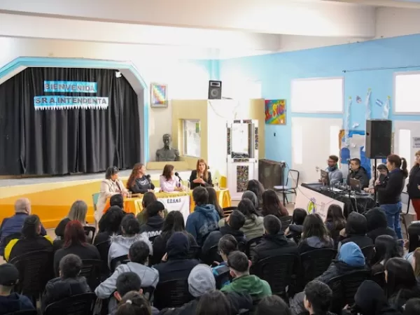 Nuevas obras para la Secundaria N&ordm; 6 de Pi&ntilde;eiro