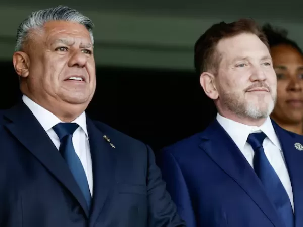 &ldquo;Chiqui&rdquo; Tapia se reunir&aacute; con el presidente de la Conmebol y propondr&aacute; jugar la Finalissima en el Monumental