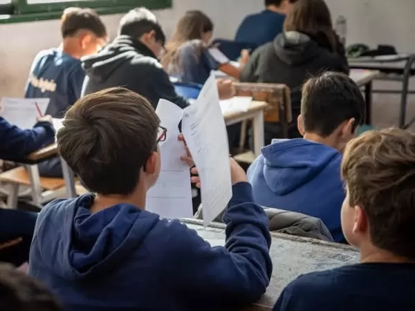 Colegios privados le pidieron a Provincia aumentar un 30% las cuotas escolares