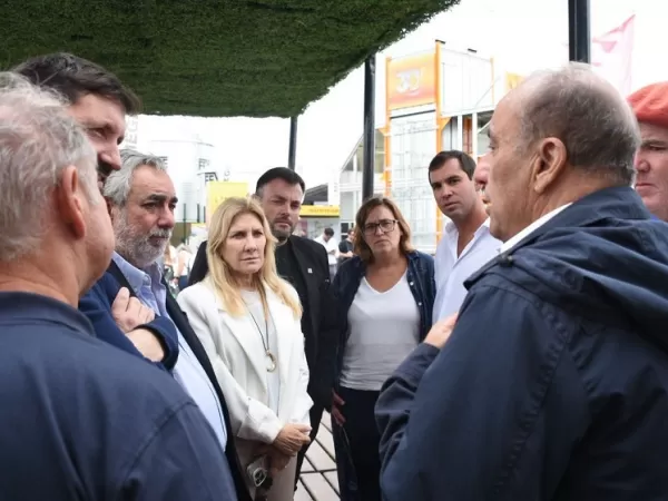La UCR bonaerense baj&oacute; a los municipios para escuchar los reclamos de los vecinos