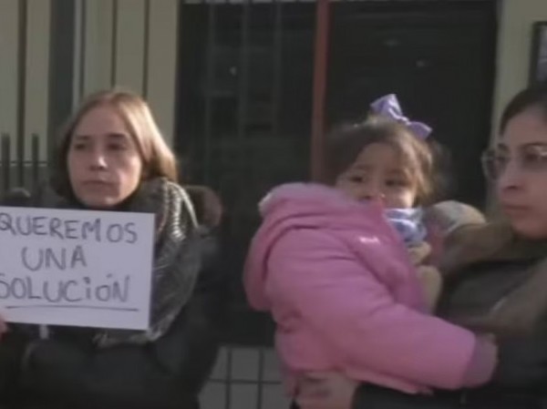 Padres denuncian que una escuela no tiene gas desde hace un año