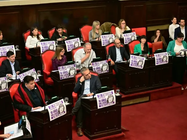 Provincia promulg&oacute; la ley que ampl&iacute;a la licencia por duelo para estatales bonaerenses