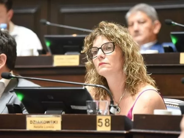 Buscan poner un tope a sueldos de intendentes y concejales