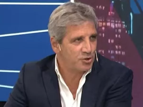 Luis Caputo defendi&oacute; al jefe de Gabinete en medio de la pol&eacute;mica por los viajes: &ldquo;Lo banco a muerte a Adorni&rdquo;