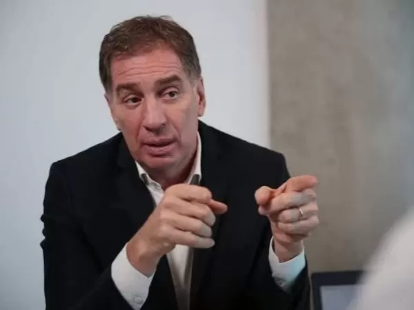 Santilli: "Hablamos todos los temas en la mesa pol&iacute;tica, pero el martes Patricia se fue antes"