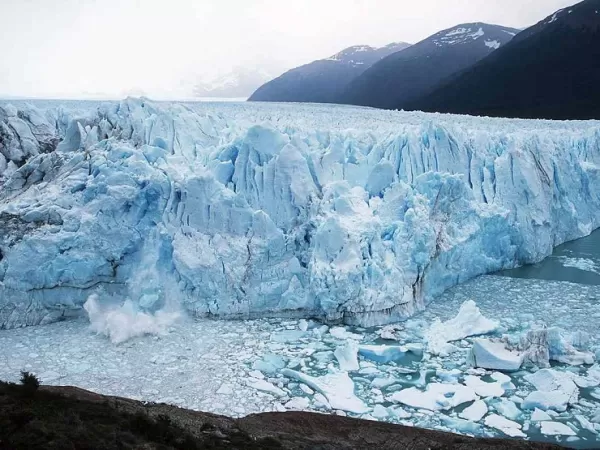 Crece la tensión por la reforma de Milei a la Ley de Glaciares