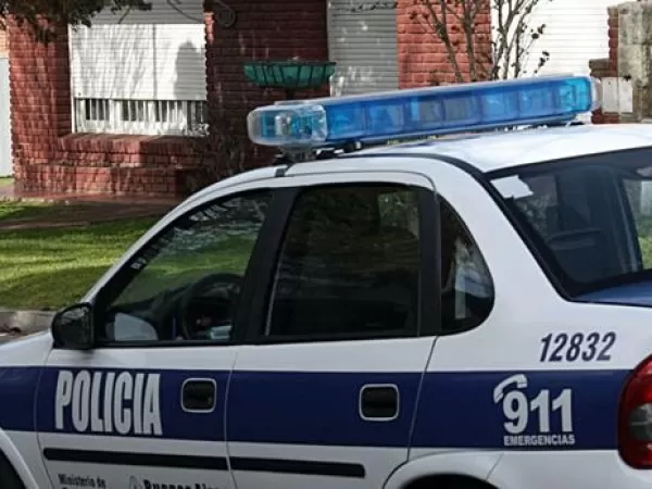 Horror en Claypole: Menor de 12 hall&oacute; enterrado el cuerpo de su madre y buscan a su pareja