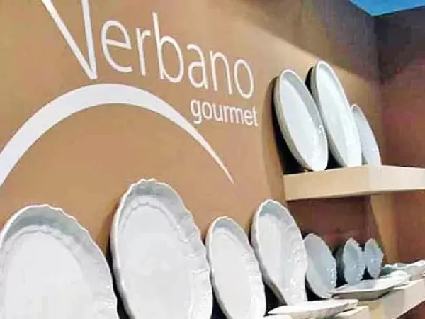 La &uacute;nica f&aacute;brica argentina de platos de porcelana abri&oacute; los retiros voluntarios por la crisis