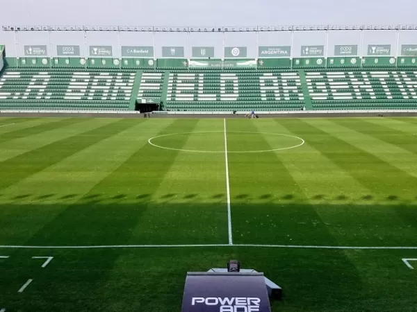 Banfield firm&oacute; un acuerdo con F&eacute;nix Entertainment para realizar shows en el estadio Florencio Sola