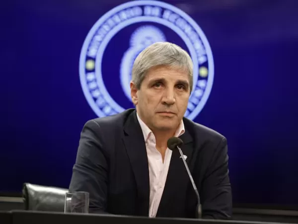 El consumo y la industria empujaron la ca&iacute;da econ&oacute;mica y preocupa al Gobierno