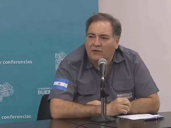 Alonso cuestionó a Milei por habilitar la compra de armas