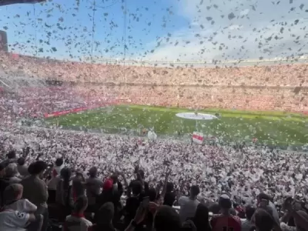 Proh&iacute;ben tirar papelitos en los estadios de la Ciudad de Buenos Aires tras el Supercl&aacute;sico