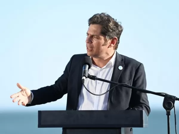 Kicillof volvi&oacute; a cuestionar la reforma laboral: &ldquo;Milei parece festejar cada empresa que cierra&rdquo;