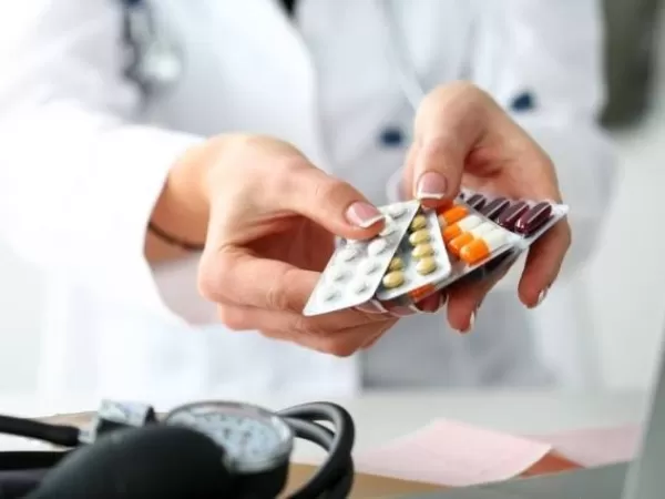 Prepagas no estar&aacute;n obligadas a cubrir el medicamento m&aacute;s caro si existe una alternativa nacional equivalente