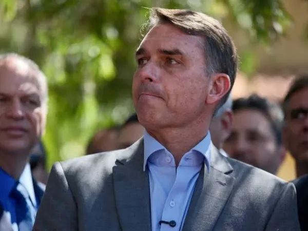 El Gobierno afirma que ya est&aacute; colaborando con la Justicia por la fuga de Bolsonaro y ratifica que no hubo irregularidades
