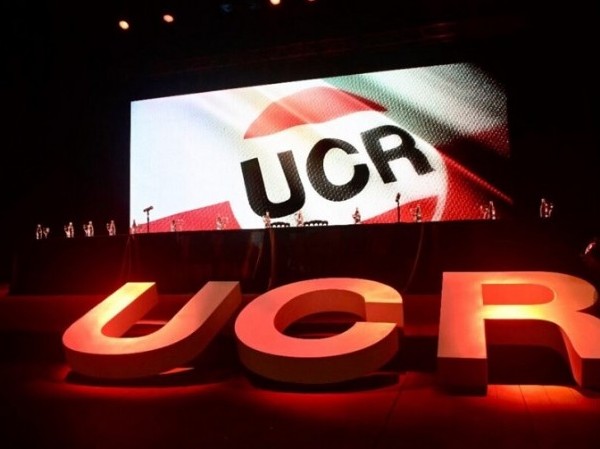 La UCR bonaerense definió ir con lista propia y lejos de los “extremos”