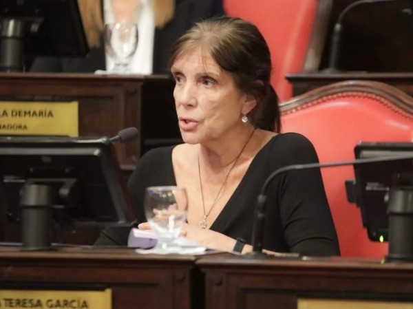 García defendió las reelecciones indefinidas: “No se atornillan, la gente tiene que poder votar”