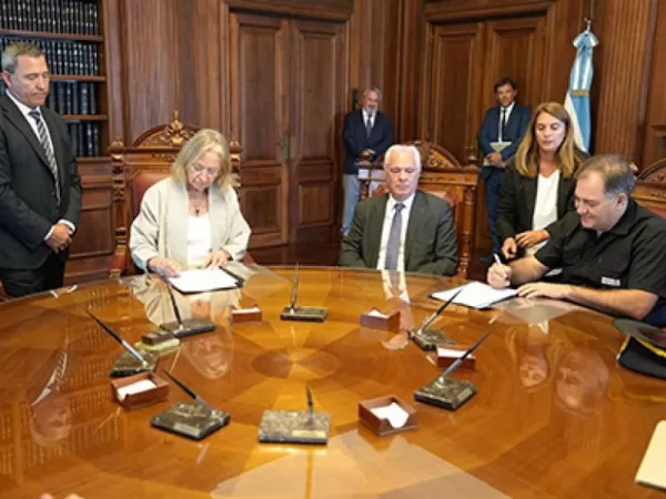 La Corte bonaerense acord&oacute; con en el Ministerio de Seguridad mayor custodia en edificios judiciales