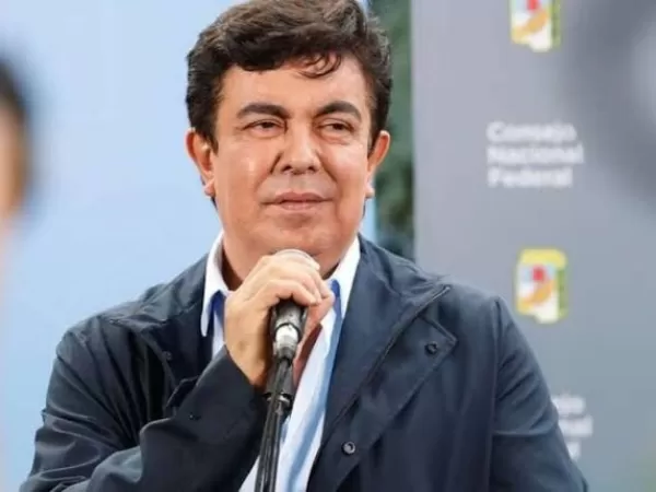 Espinoza: &ldquo;M&aacute;s de 2.200.000 de argentinos perdieron su cobertura m&eacute;dica&rdquo;