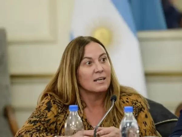 Arata alert&oacute; por la crisis de las pymes: &ldquo;Milei est&aacute; destruyendo el empleo argentino&rdquo;