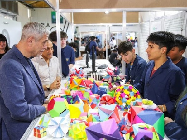 Comenzó la Expo Escuelas Técnicas de Avellaneda