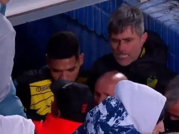 Esc&aacute;ndalo tras el partido de V&eacute;lez con Defensa y Justicia