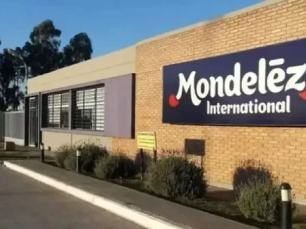 La fábrica de galletitas Oreo y alfajores terrabusi frena tres semanas su producción