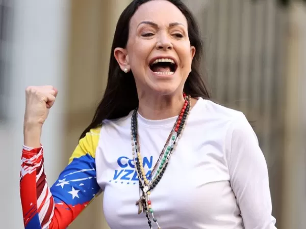 Corina Machado elogi&oacute; a Donald Trump por la captura de Nicol&aacute;s Maduro y anunci&oacute; que planea volver a Venezuela