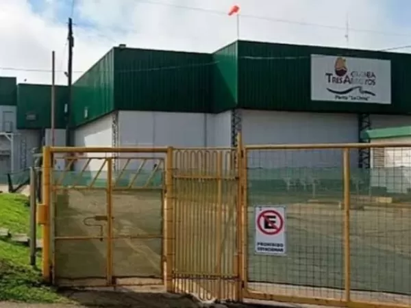 Granja Tres Arroyos prepara 50 despidos en Pilar y se suma a la crisis de la planta ubicada en Capit&aacute;n Sarmiento