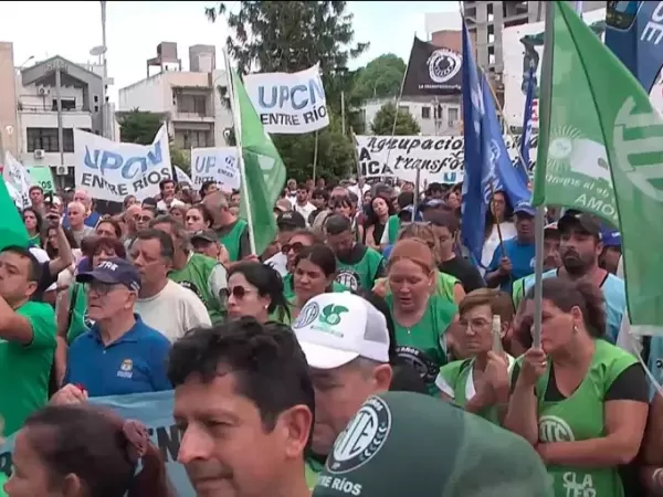 El Gobierno descontar&aacute; el d&iacute;a a los estatales que adhieran al paro