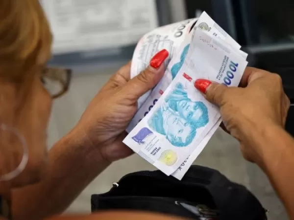 M&aacute;s del 60% de los argentinos ajustaron sus gastos cotidianos