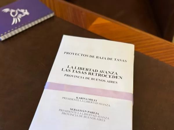 El Gobierno lanza una ofensiva en m&aacute;s de 100 municipios bonaerenses para bajar o eliminar impuestos locales