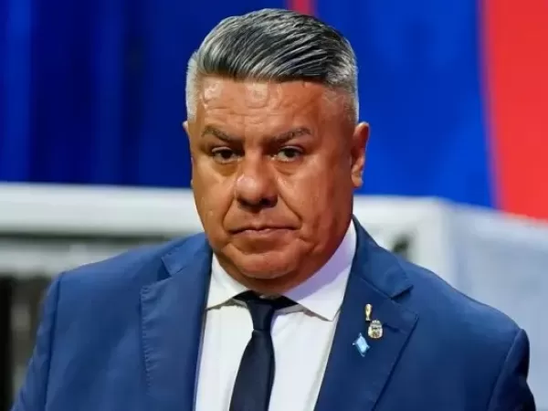 La Justicia autoriz&oacute; a Claudio &ldquo;Chiqui&rdquo; Tapia a viajar al exterior bajo una fianza millonaria