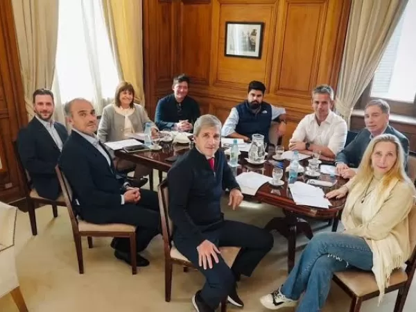 El Gobierno re&uacute;ne a la mesa pol&iacute;tica en medio de las tensiones con Patricia Bullrich por el Presupuesto 2027