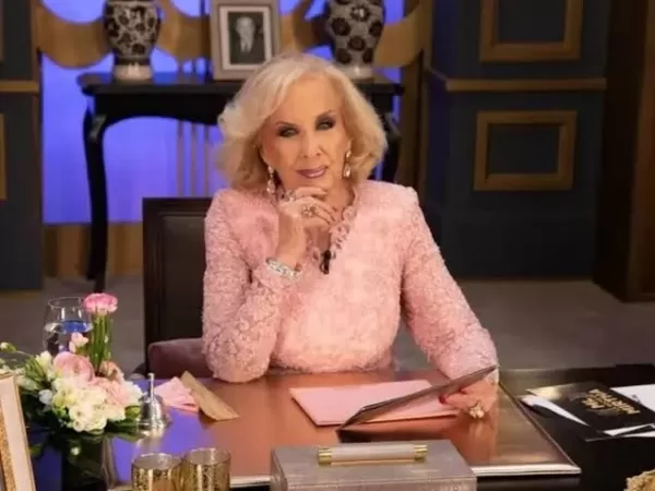 Difundieron el parte m&eacute;dico de Mirtha Legrand tras su nueva internaci&oacute;n por una neumopat&iacute;a