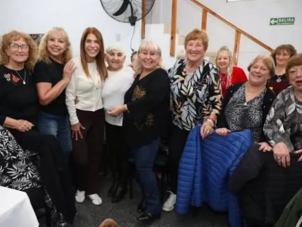 Magdalena Sierra comparti&oacute; el festejo del aniversario de instituciones locales