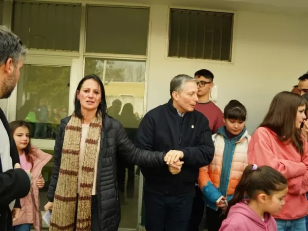Fernando Gray particip&oacute; del homenaje  a Hugo Rojas, militante y dirigente peronista