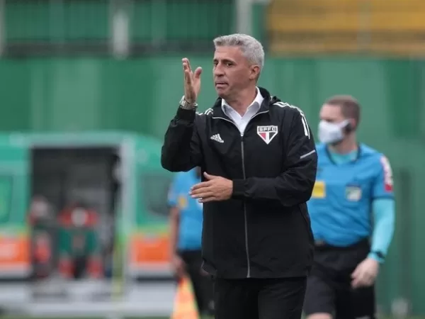 Hern&aacute;n Crespo fue despedido en San Pablo tras haber sido vinculado con River