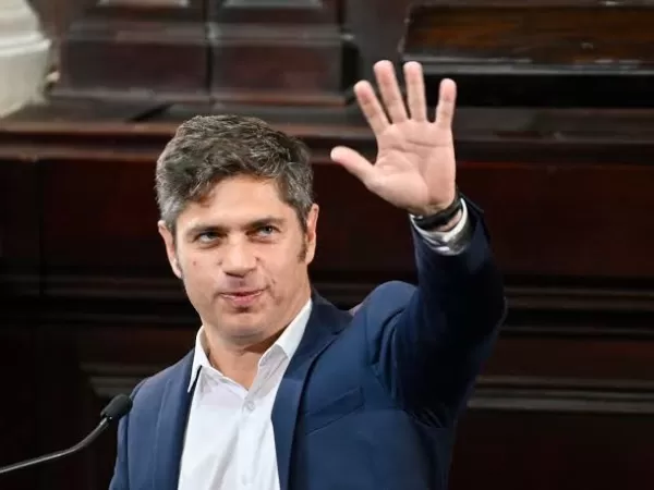 Kicillof celebr&oacute; la visita del papa Le&oacute;n XIV y lanz&oacute; una indirecta contra Milei: &ldquo;Es muy necesario en estos tiempos de crueldad&rdquo;