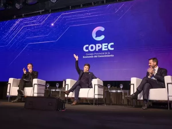 Kicillof oficializ&oacute; el Consejo de la Econom&iacute;a del Conocimiento