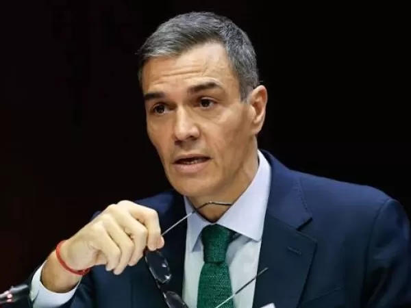 Con una canci&oacute;n de Lali, Pedro S&aacute;nchez contest&oacute; las descalificaciones de Javier Milei: &ldquo;Es un temazo argentino&rdquo;