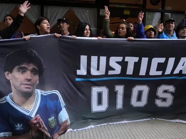 El m&eacute;dico que hizo la autopsia de Maradona revel&oacute; c&oacute;mo encontr&oacute; el cuerpo