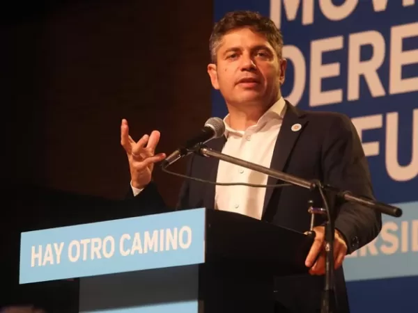 En el lanzamiento de su espacio universitario, Kicillof dej&oacute; un mensaje hacia el interior del peronismo