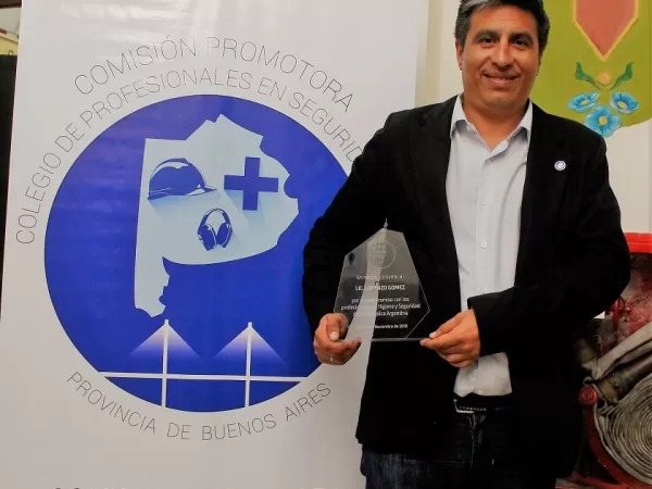 El titular de la COFESH cargó contra el proyecto de la ex libertaria que busca eliminar las colegiaturas